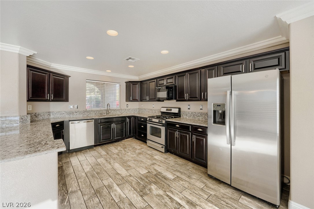 1620 Blooming Rose Street Las Vegas NV 89144