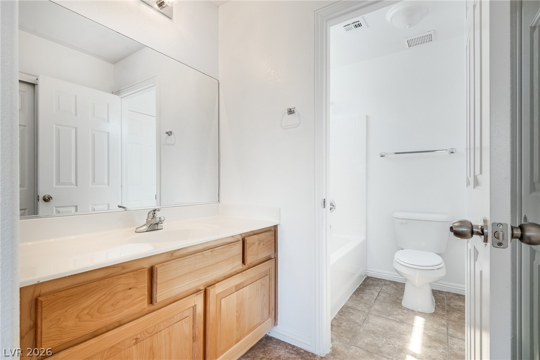 9182 Sunken Meadow Avenue Las Vegas NV 89178