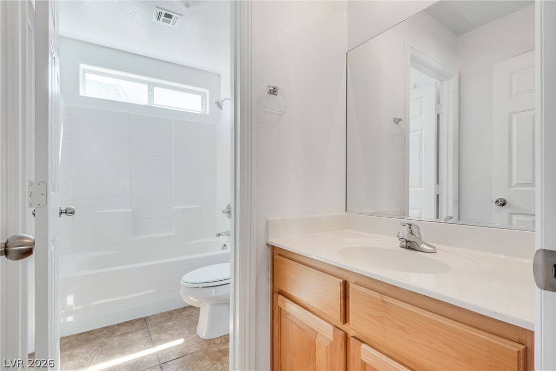 9182 Sunken Meadow Avenue Las Vegas NV 89178