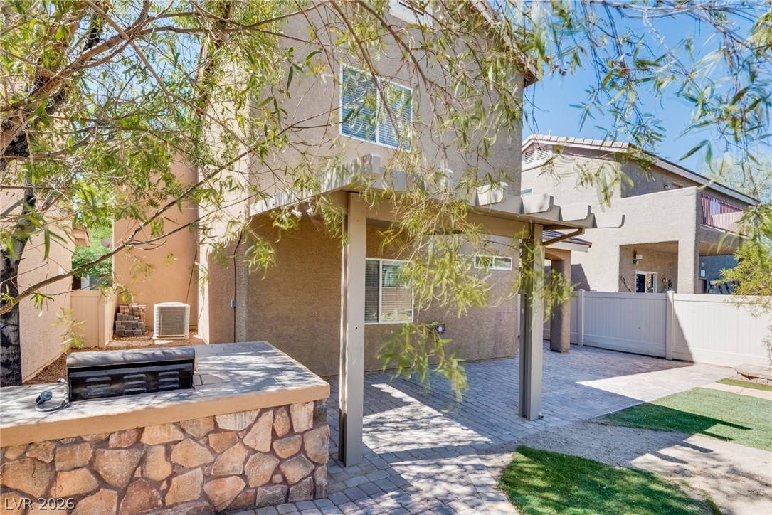 9182 Sunken Meadow Avenue Las Vegas NV 89178