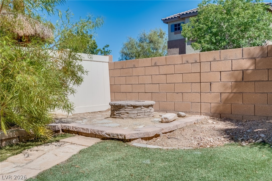 9182 Sunken Meadow Avenue Las Vegas NV 89178