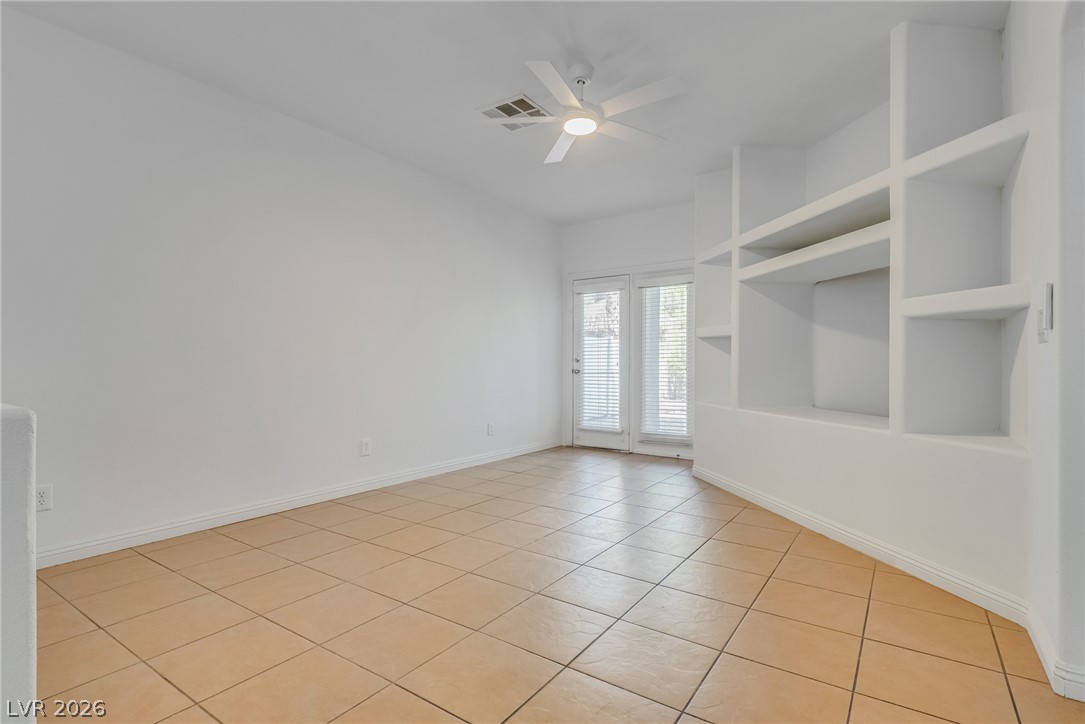 9182 Sunken Meadow Avenue Las Vegas NV 89178