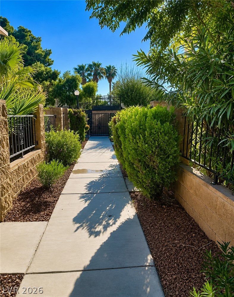 4338 Caliente Street 12 Las Vegas NV 89119