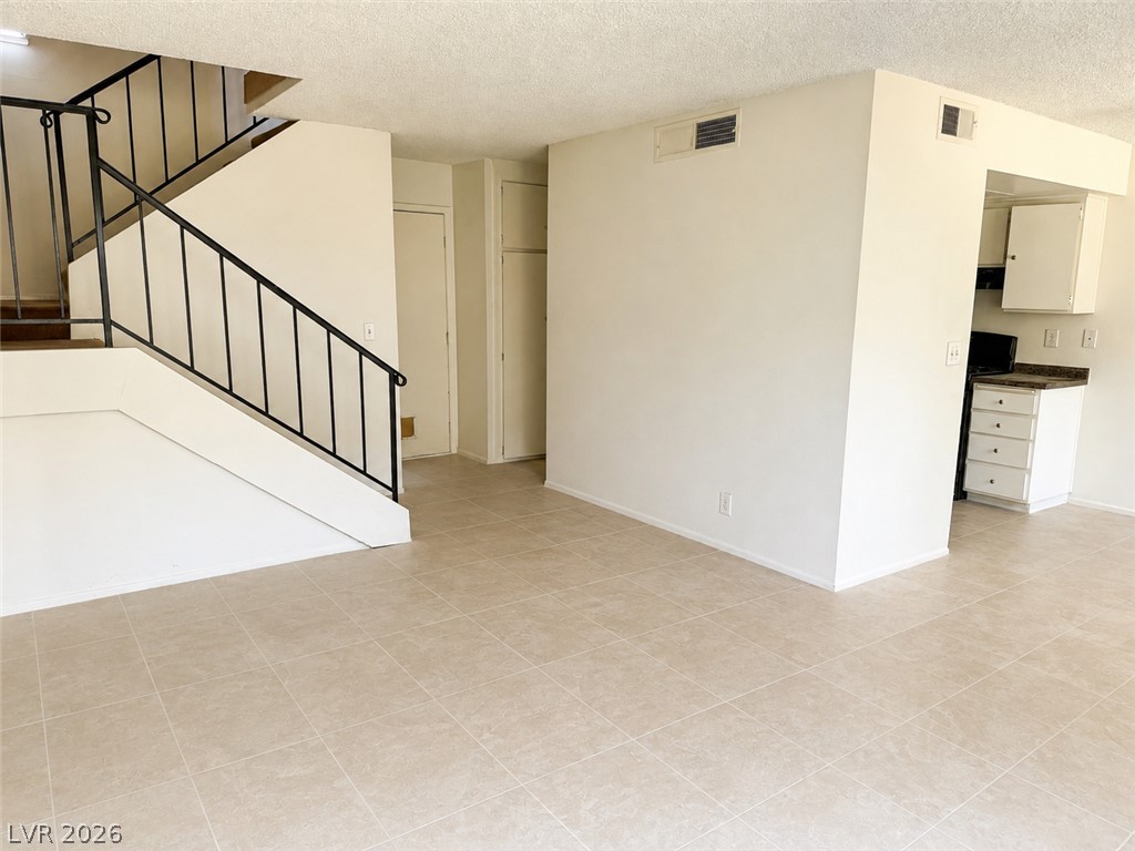 4338 Caliente Street 12 Las Vegas NV 89119