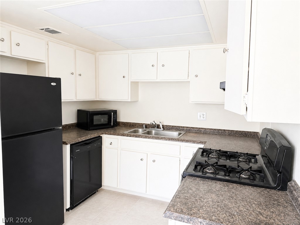 4338 Caliente Street 12 Las Vegas NV 89119