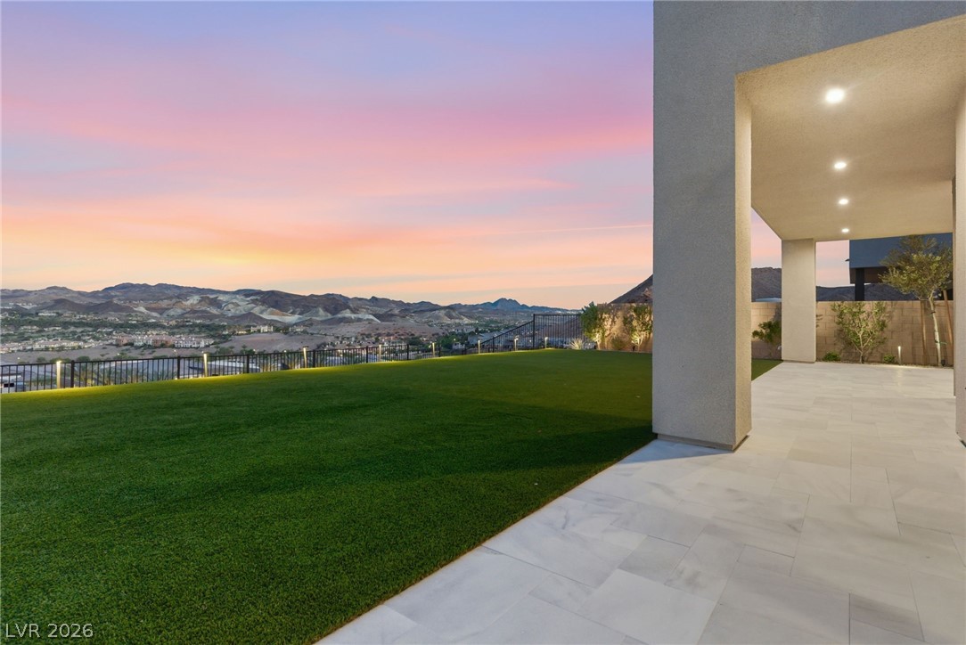 38 Sand Star Lane Henderson NV 89011