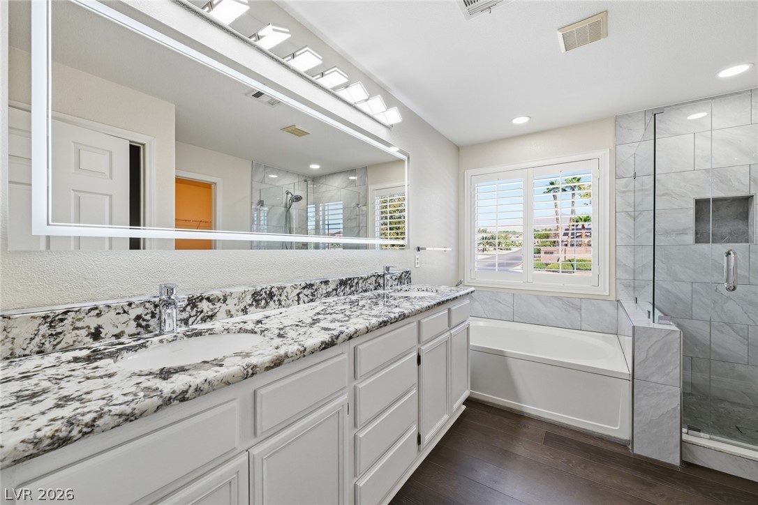 1832 Diamond Bluff Avenue North Las Vegas NV 89084