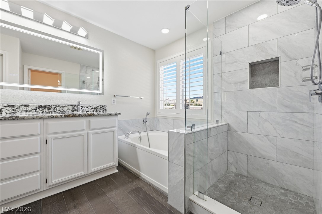 1832 Diamond Bluff Avenue North Las Vegas NV 89084