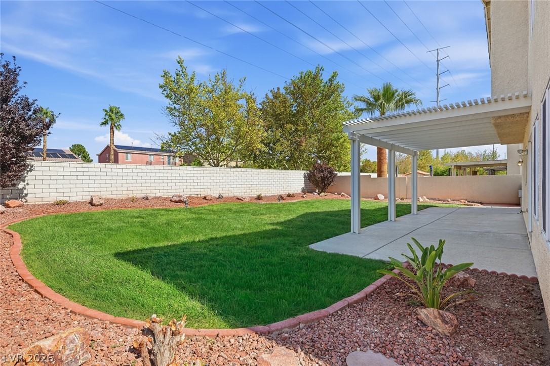 1832 Diamond Bluff Avenue North Las Vegas NV 89084