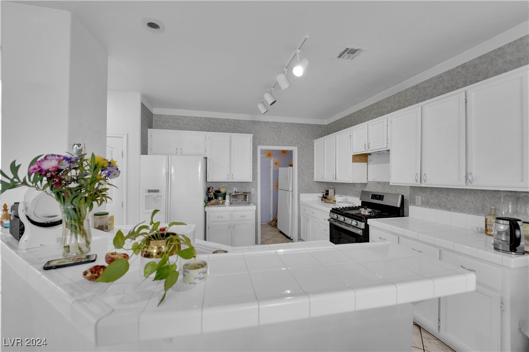 5790 Native Dancer Court Las Vegas NV 89113