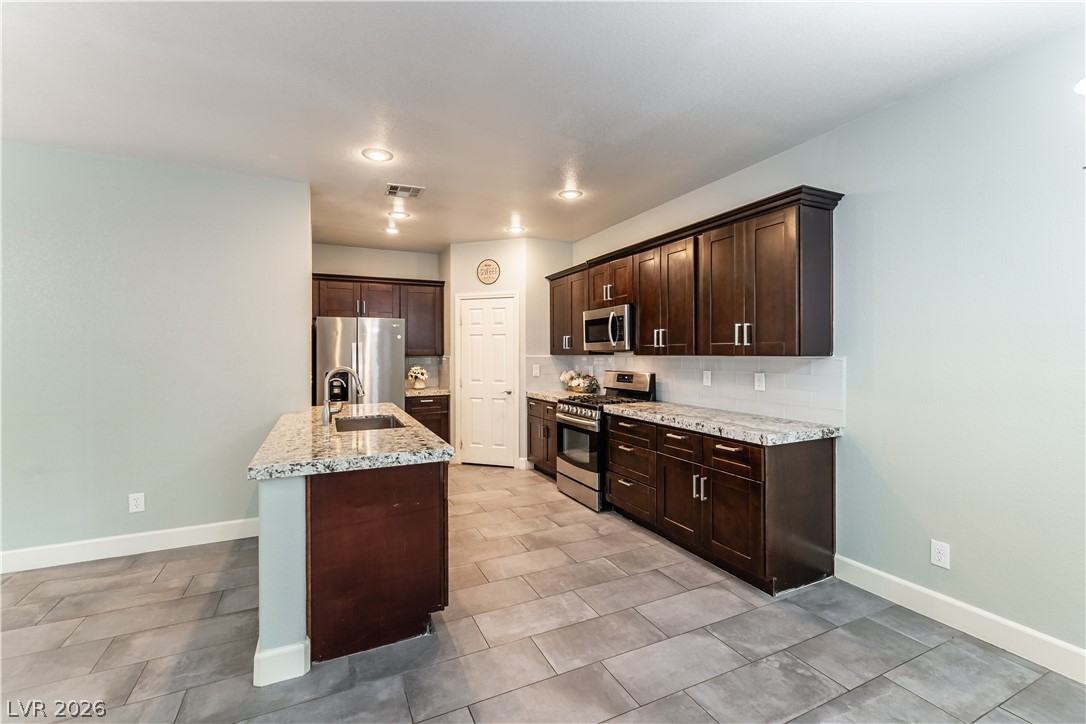 2331 Silver Crew Pass Henderson NV 89052