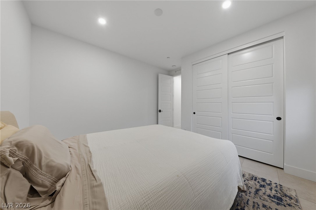 1944 Regal Bluff Drive Henderson NV 89052