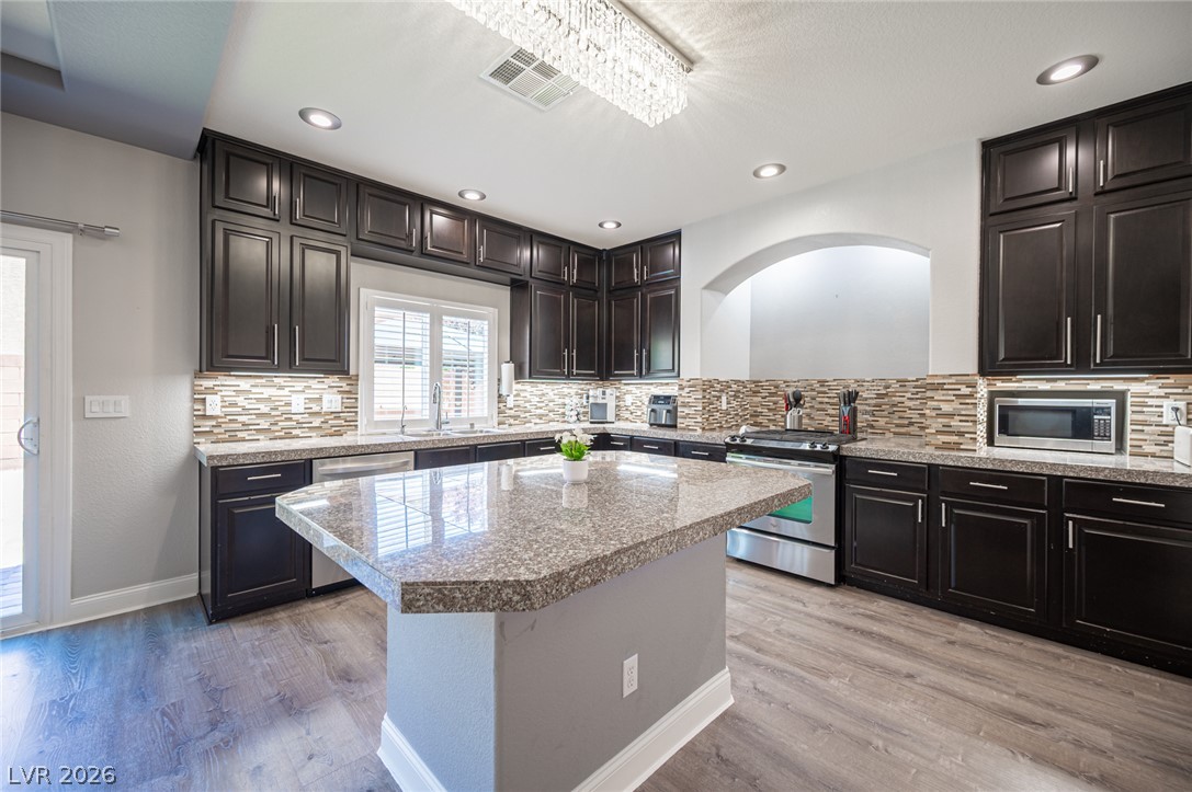 5452 Tartan Hill Avenue Las Vegas NV 89141
