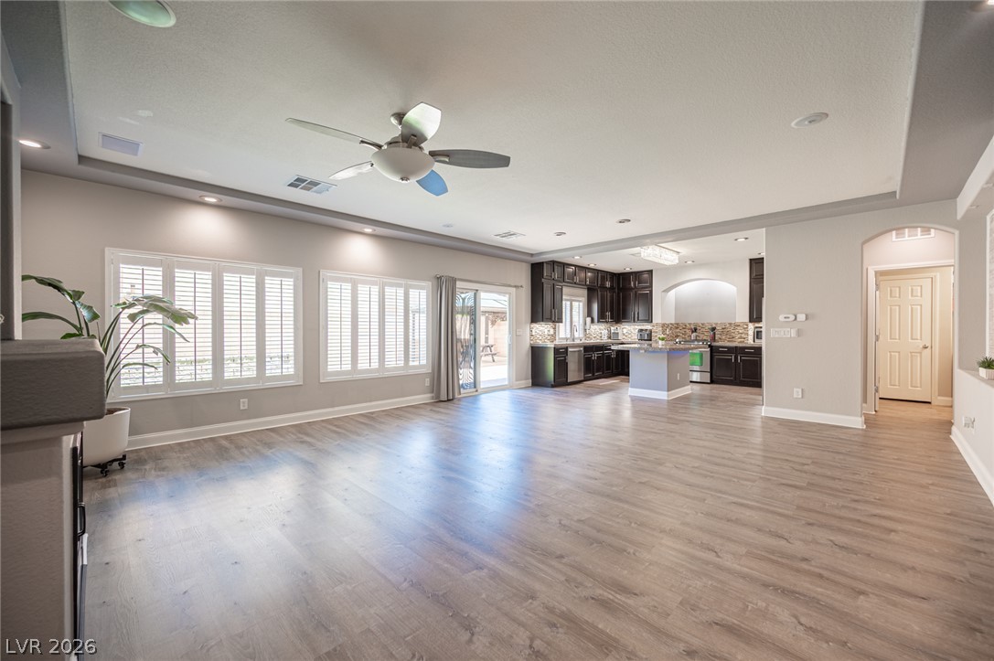 5452 Tartan Hill Avenue Las Vegas NV 89141