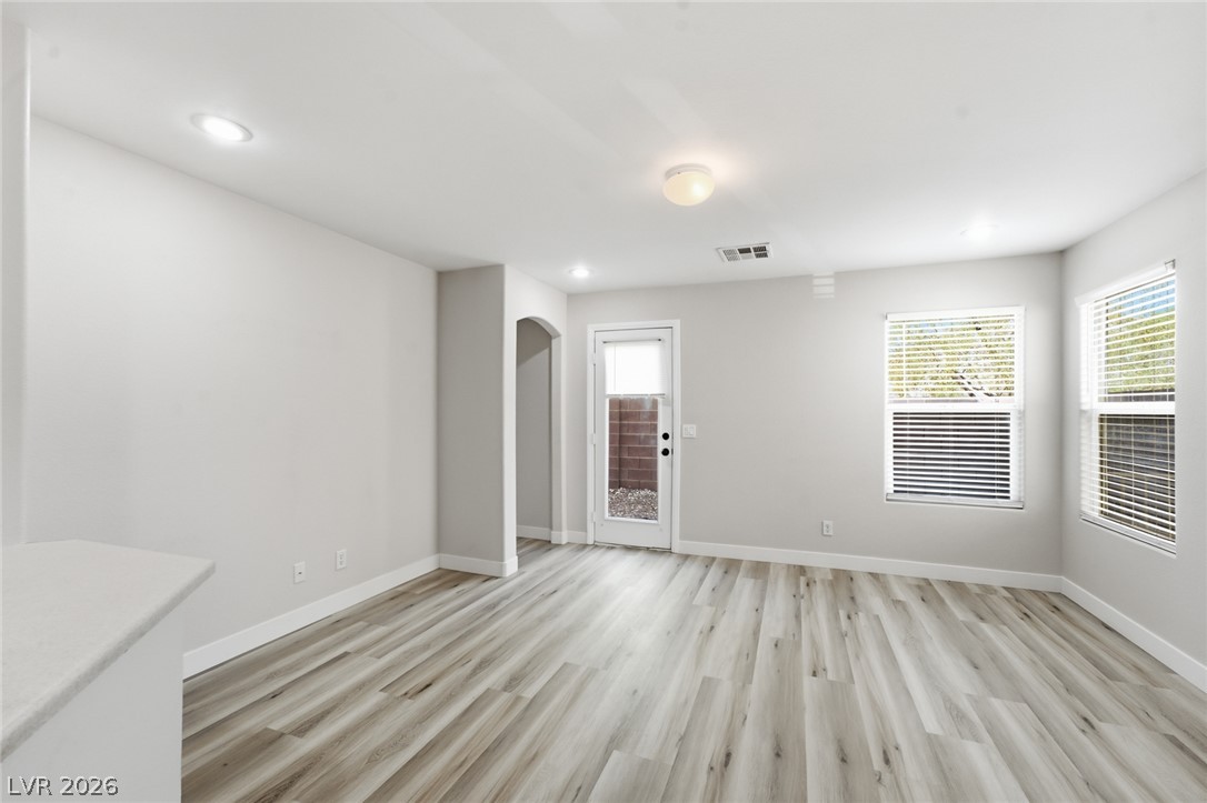 7433 Ringquist Street Las Vegas NV 89148