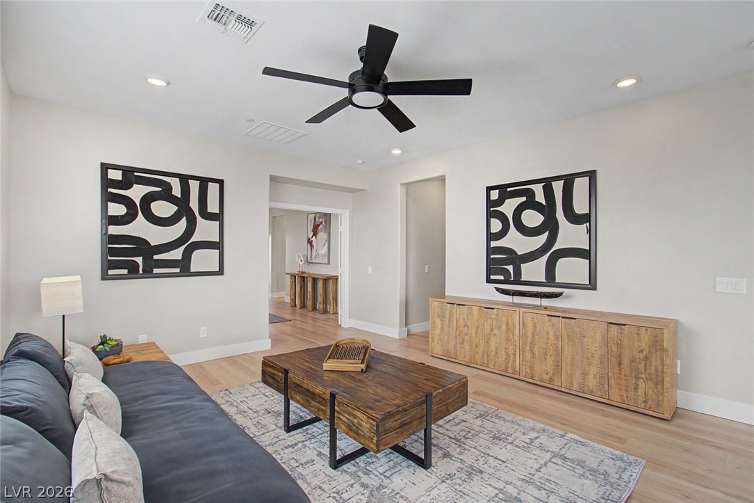 12571 Huckleberry Oak Avenue Las Vegas NV 89138