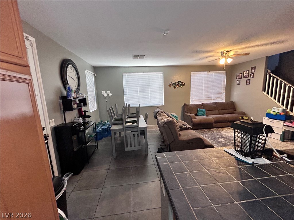 5276 Pendergrass Street North Las Vegas NV 89081
