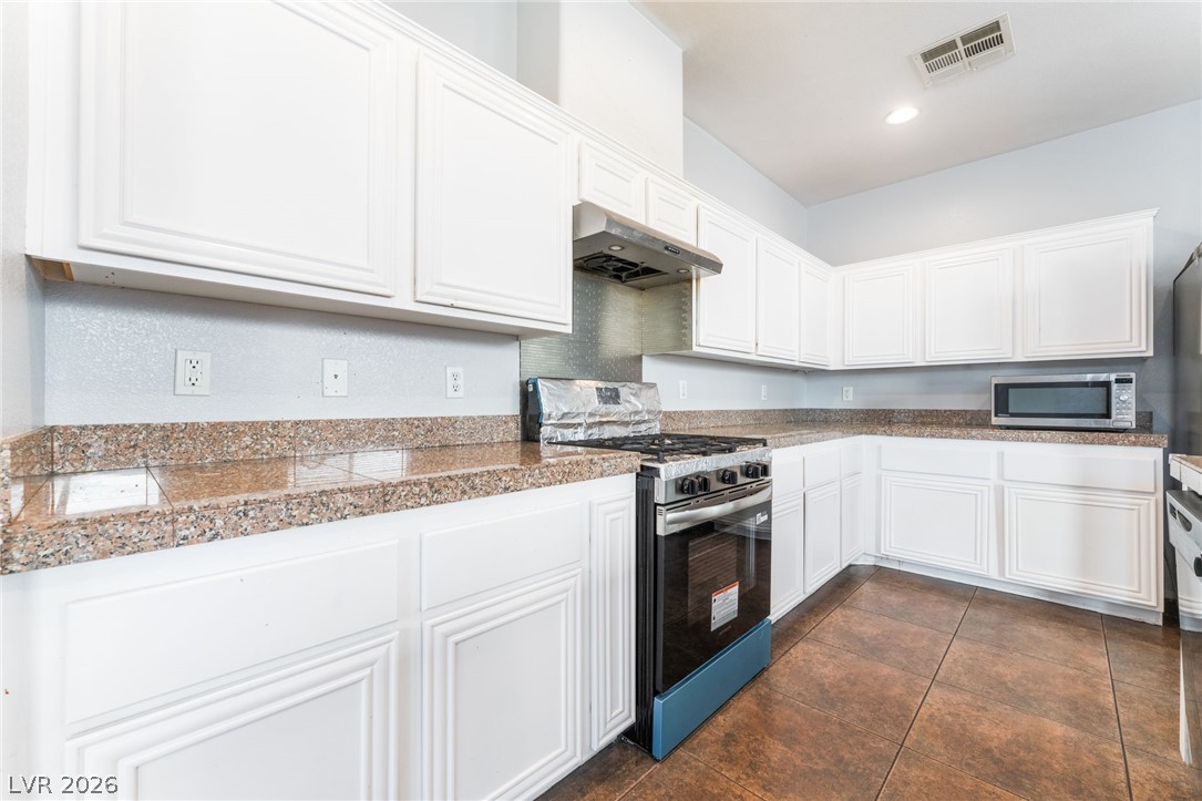 4958 Lavaliere Avenue Las Vegas NV 89139