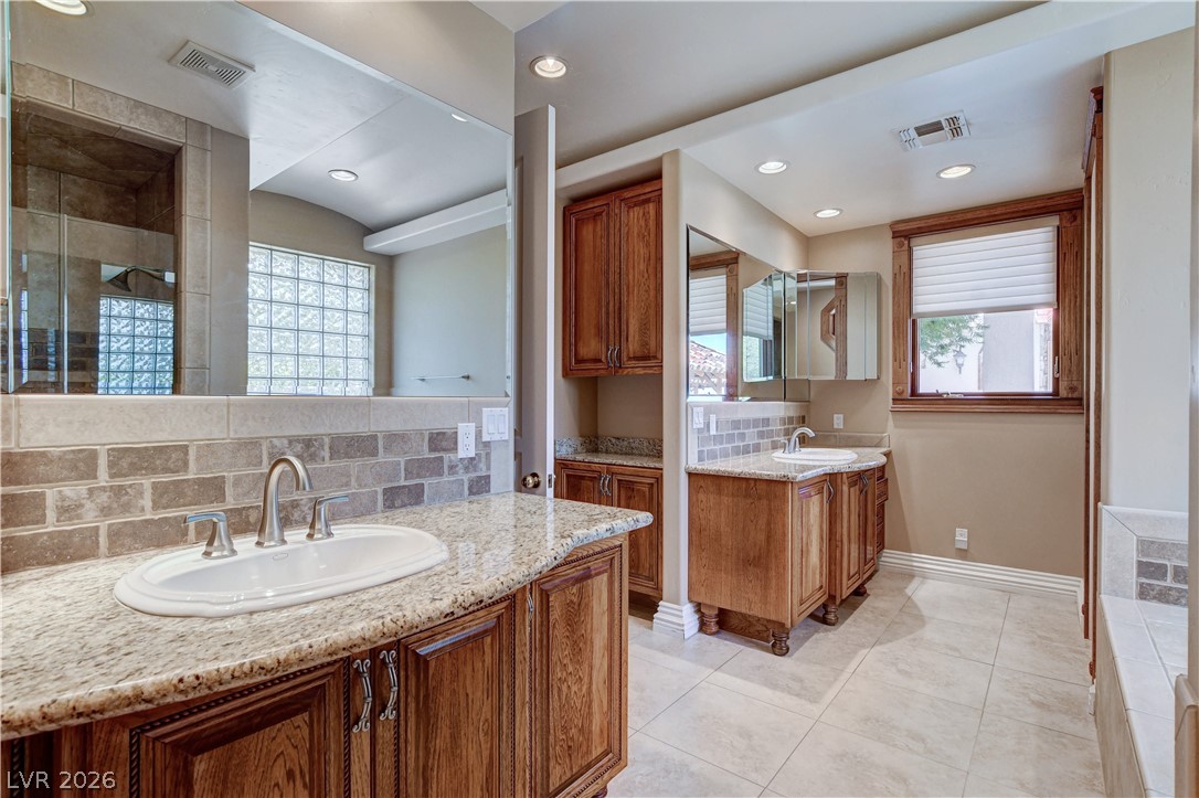 5520 Mount Diablo Drive Las Vegas NV 89118