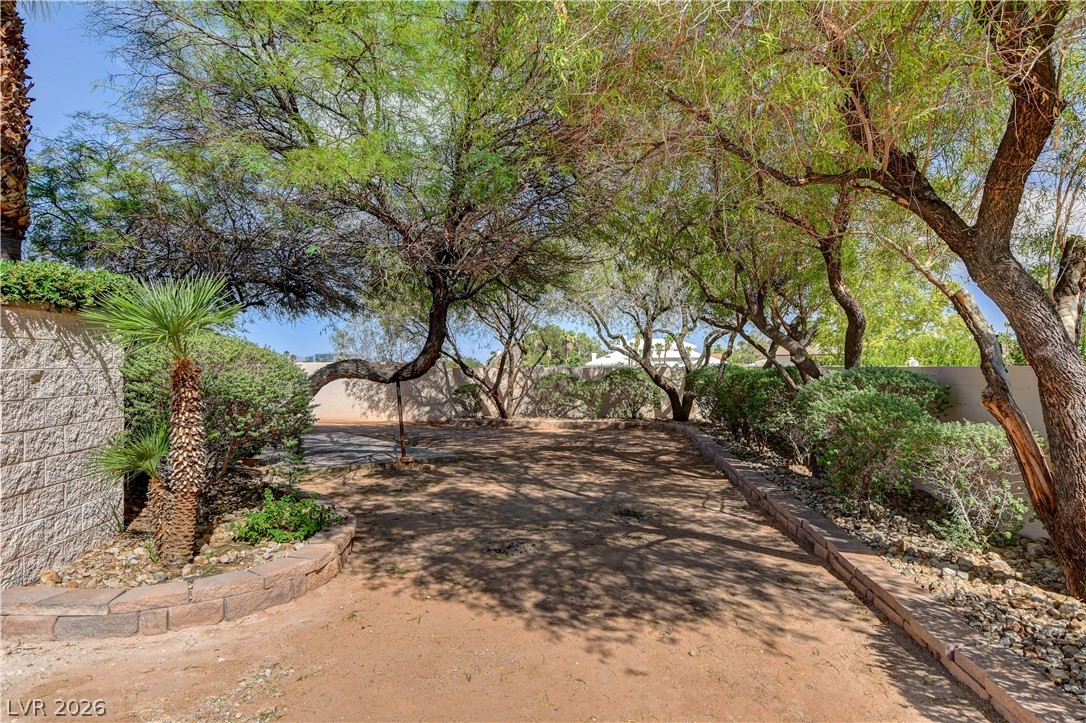 5520 Mount Diablo Drive Las Vegas NV 89118