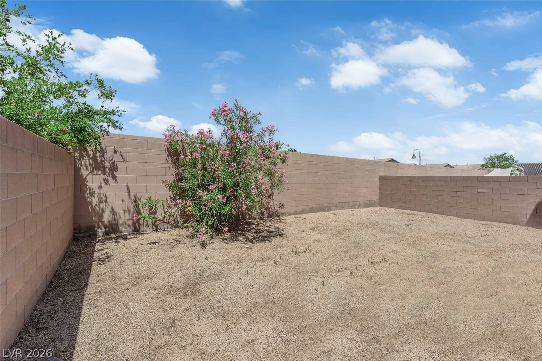 6342 Point Isabel Way Las Vegas NV 89122