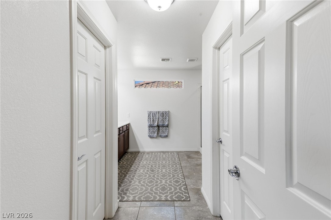 6004 Gordon Creek Avenue Las Vegas NV 89139