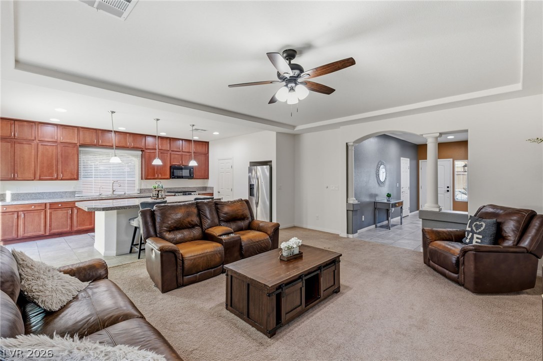 6004 Gordon Creek Avenue Las Vegas NV 89139