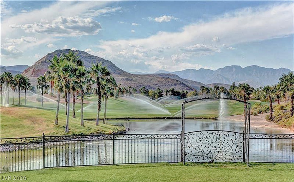 178 Castle Course Avenue Las Vegas NV 89148