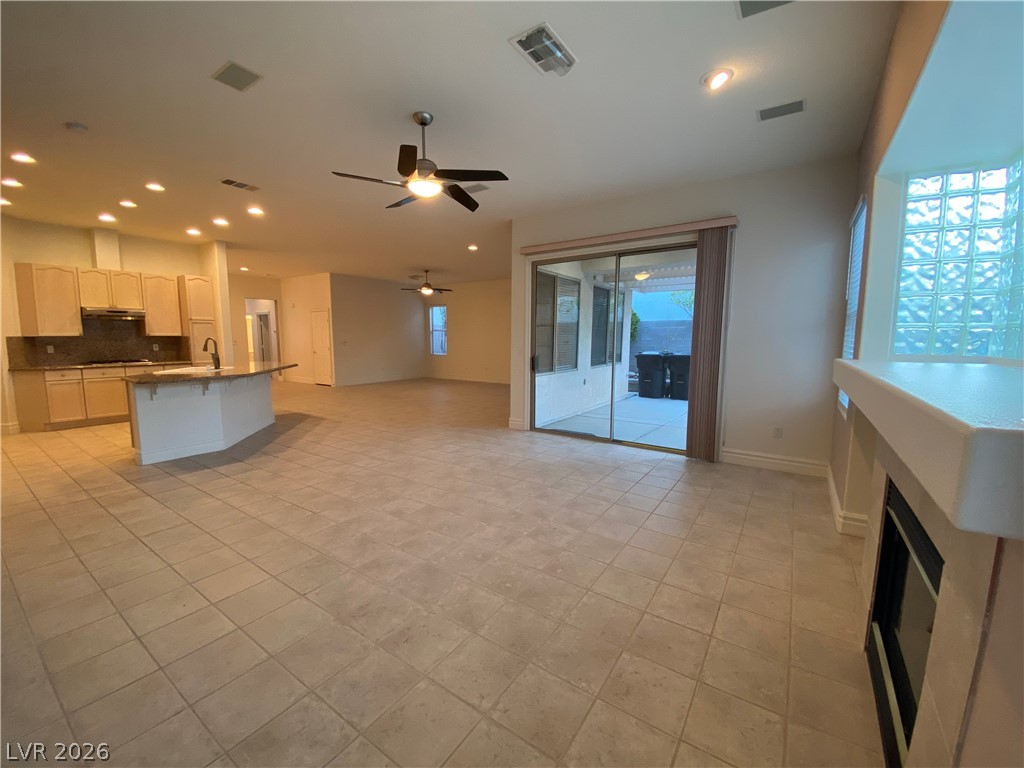 386 Apple River Court Las Vegas NV 89148