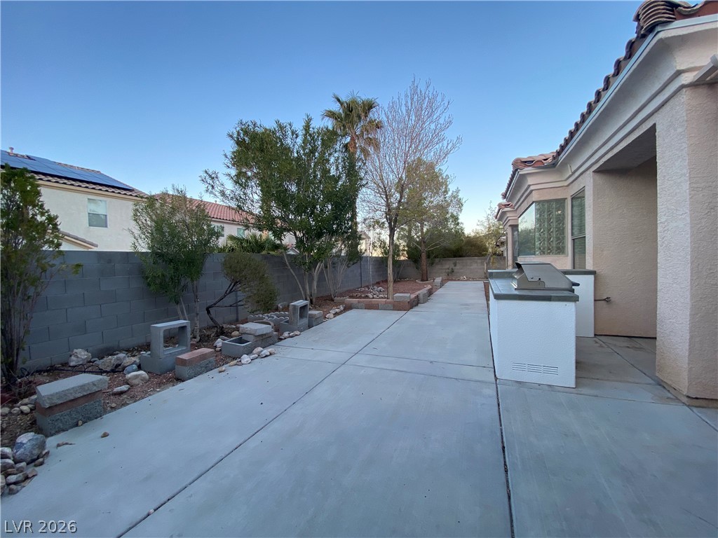 386 Apple River Court Las Vegas NV 89148