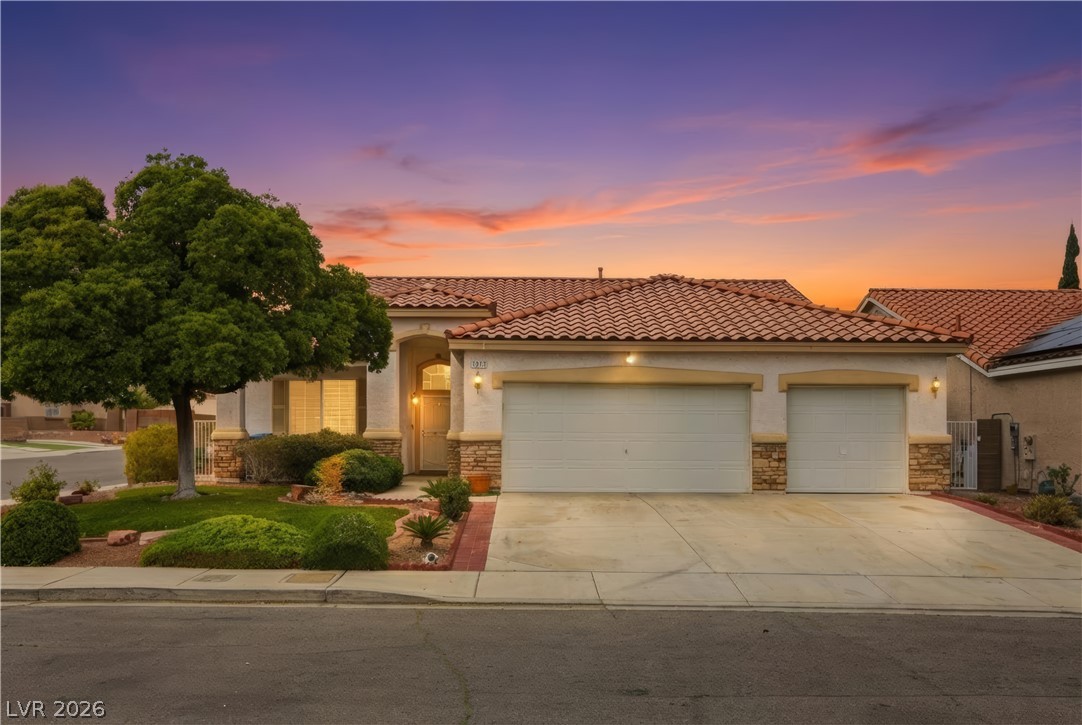 5871 Lost Valley Street Las Vegas NV 89113