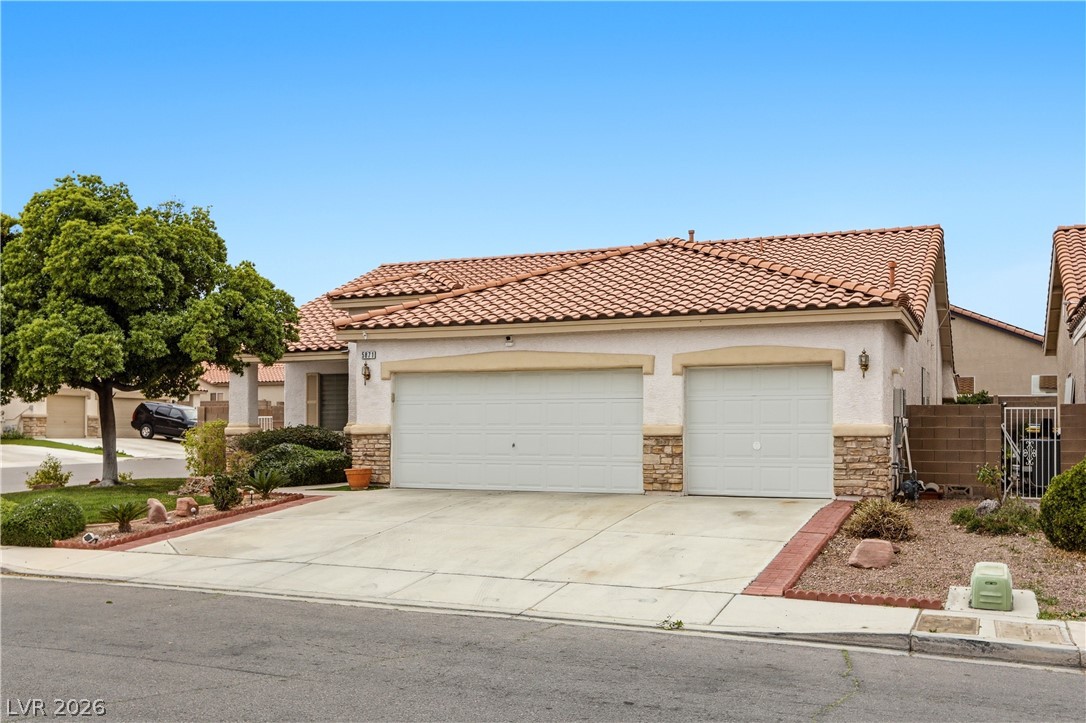 5871 Lost Valley Street Las Vegas NV 89113