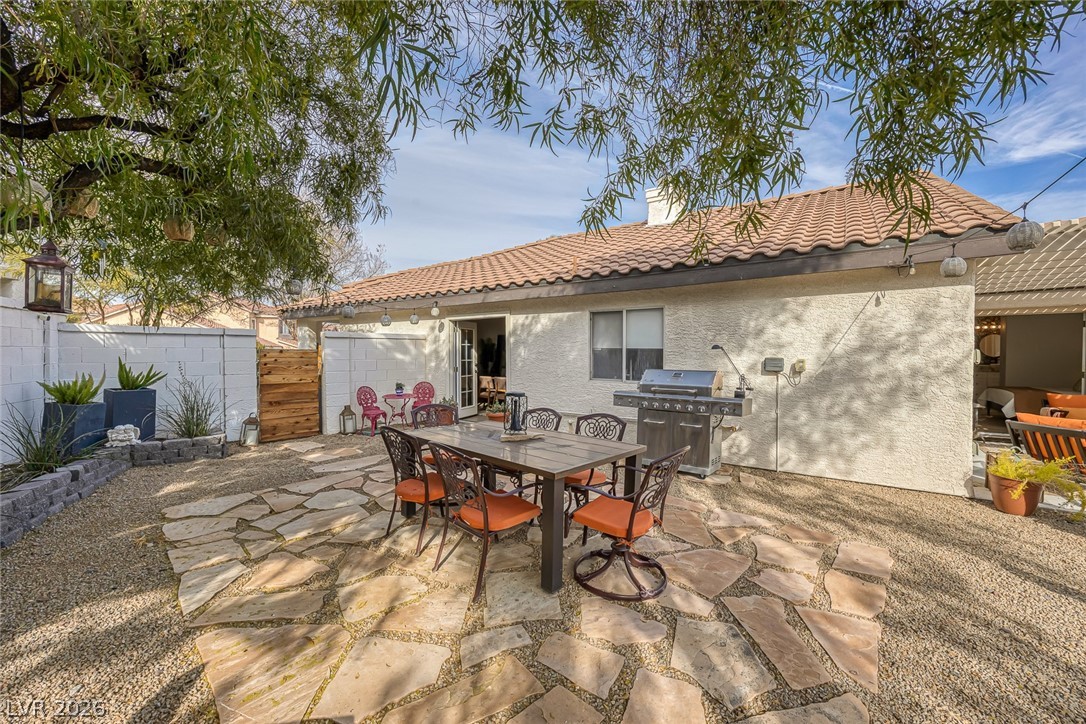 14 Spur Cross Circle Henderson NV 89012