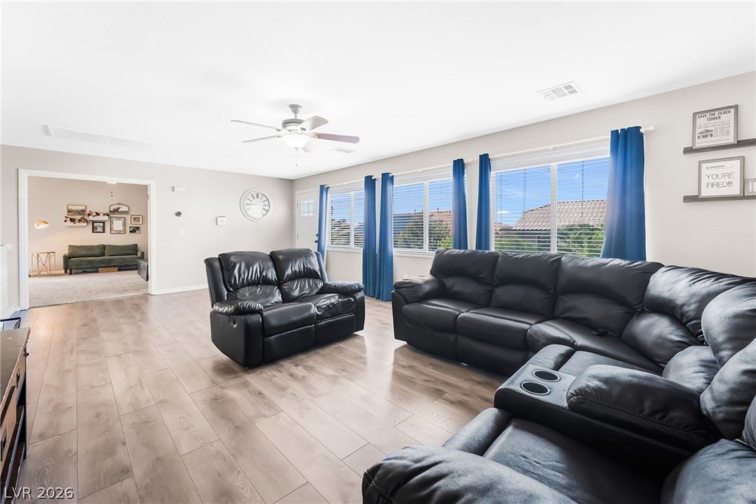 6556 Aztec Rose Way Las Vegas NV 89142