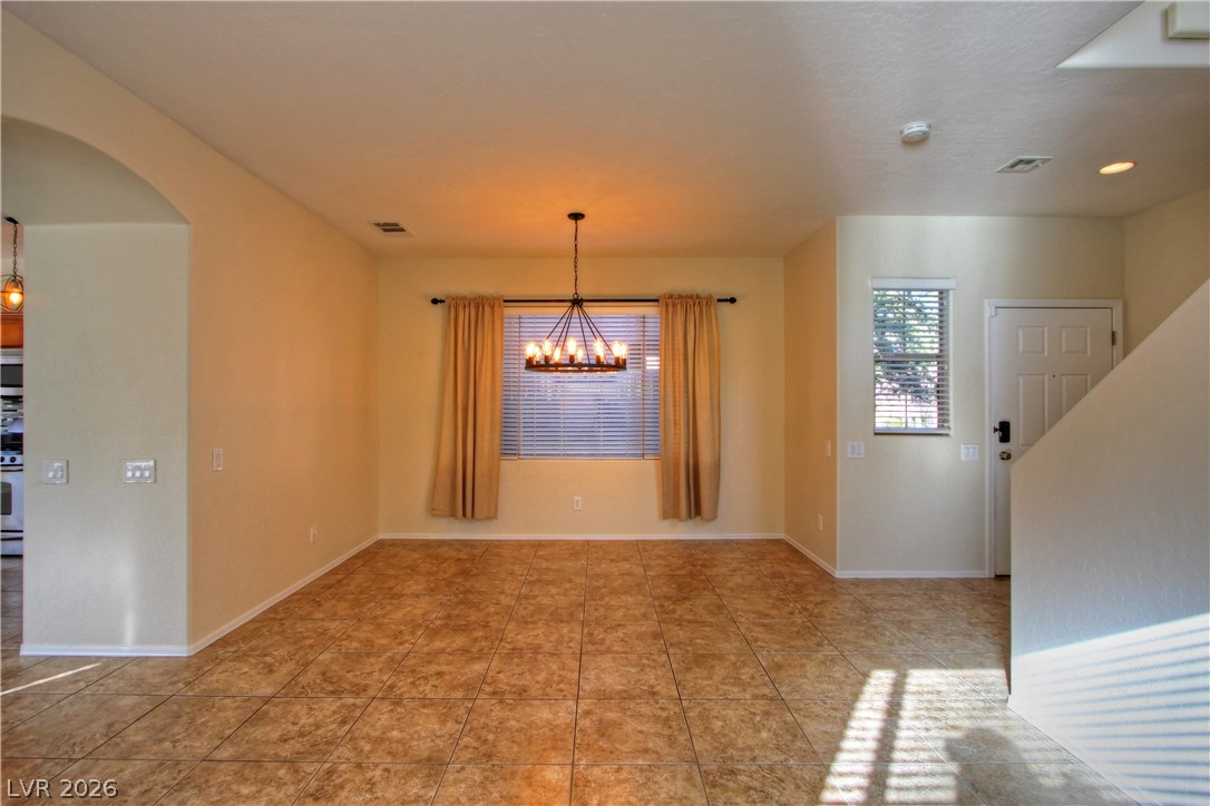 9033 Castledowns Street Las Vegas NV 89148