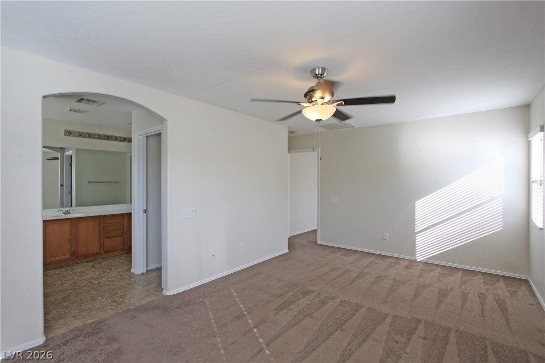 9033 Castledowns Street Las Vegas NV 89148