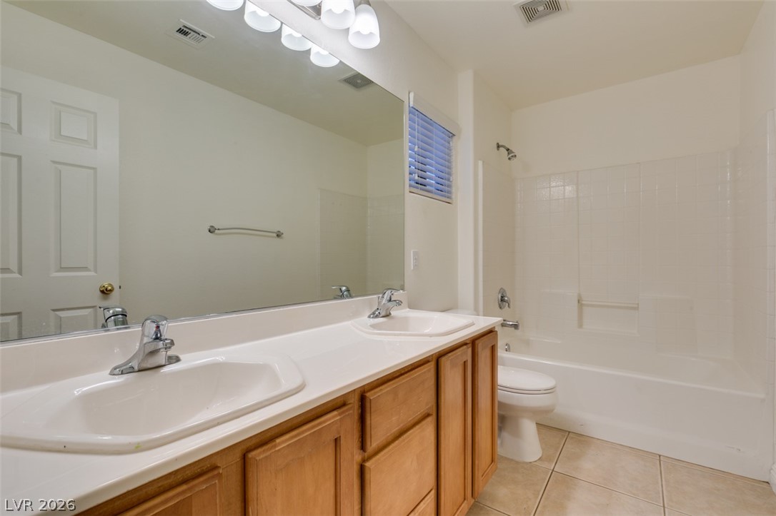 5825 Austin English Street North Las Vegas NV 89081