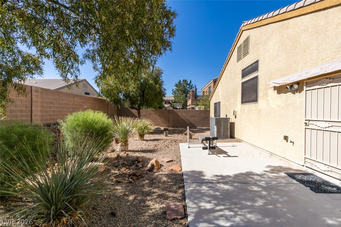 5825 Austin English Street North Las Vegas NV 89081