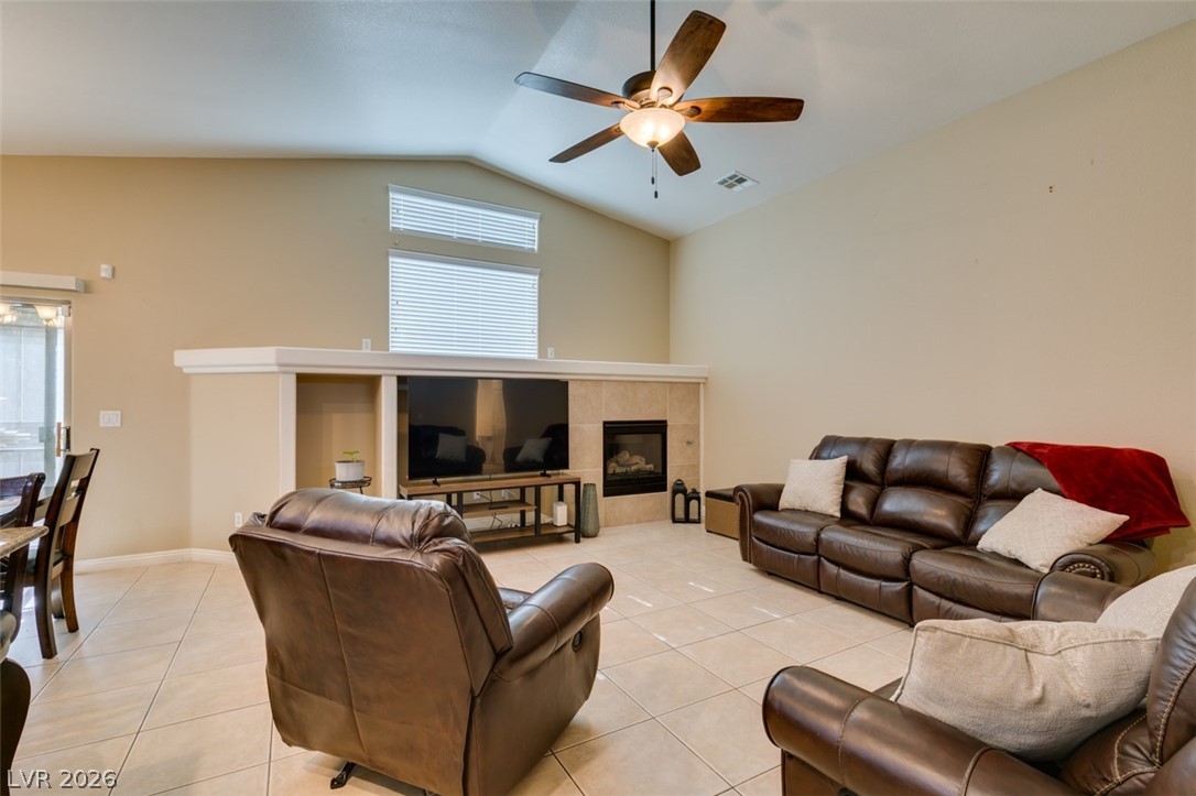 5825 Austin English Street North Las Vegas NV 89081