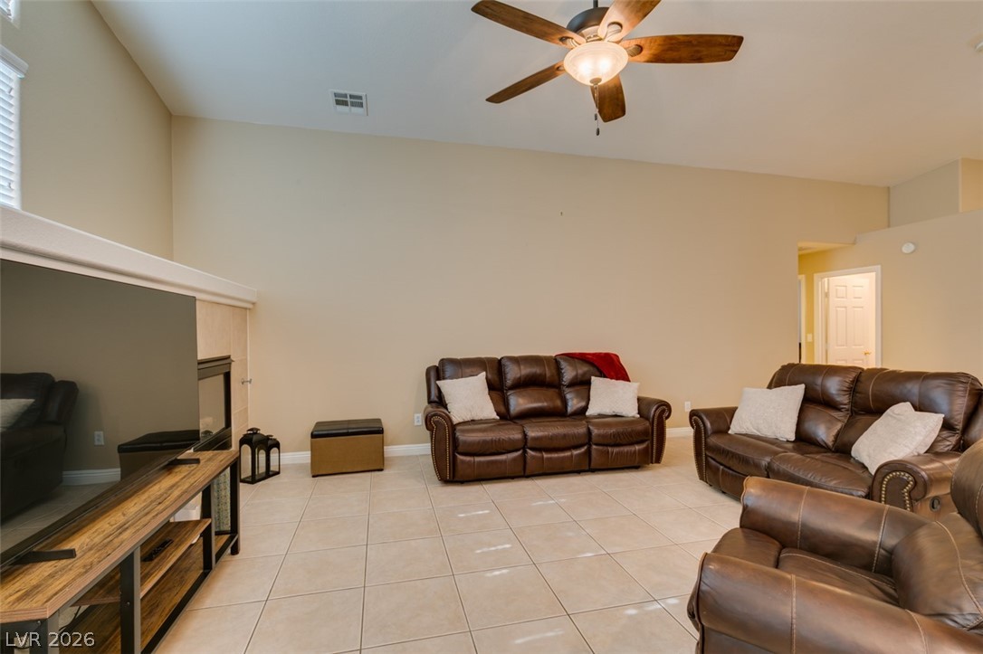 5825 Austin English Street North Las Vegas NV 89081