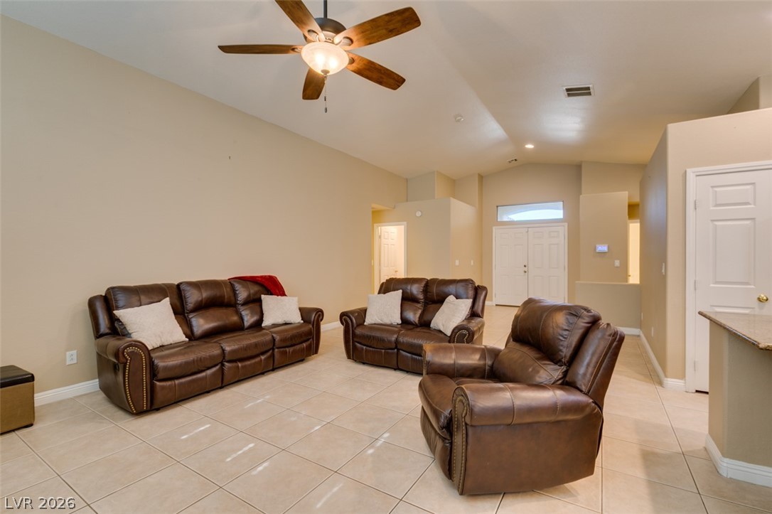 5825 Austin English Street North Las Vegas NV 89081