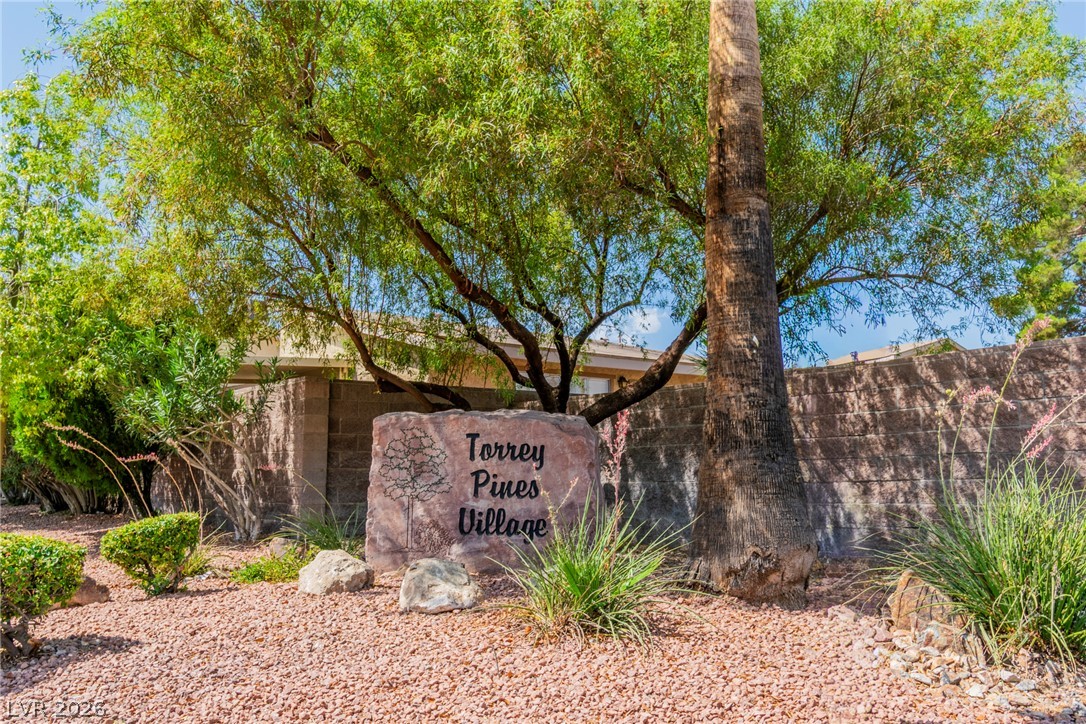 2256 Tall Pine Drive Las Vegas NV 89108