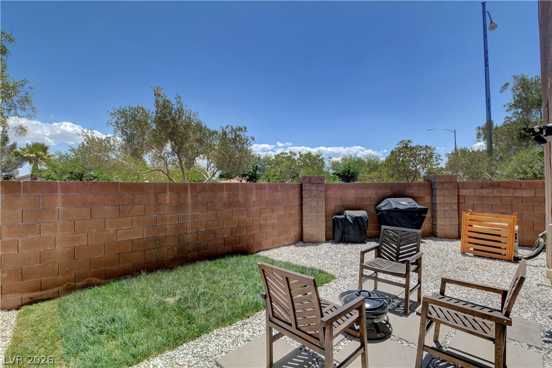 9498 Oro Bullion Street Las Vegas NV 89178