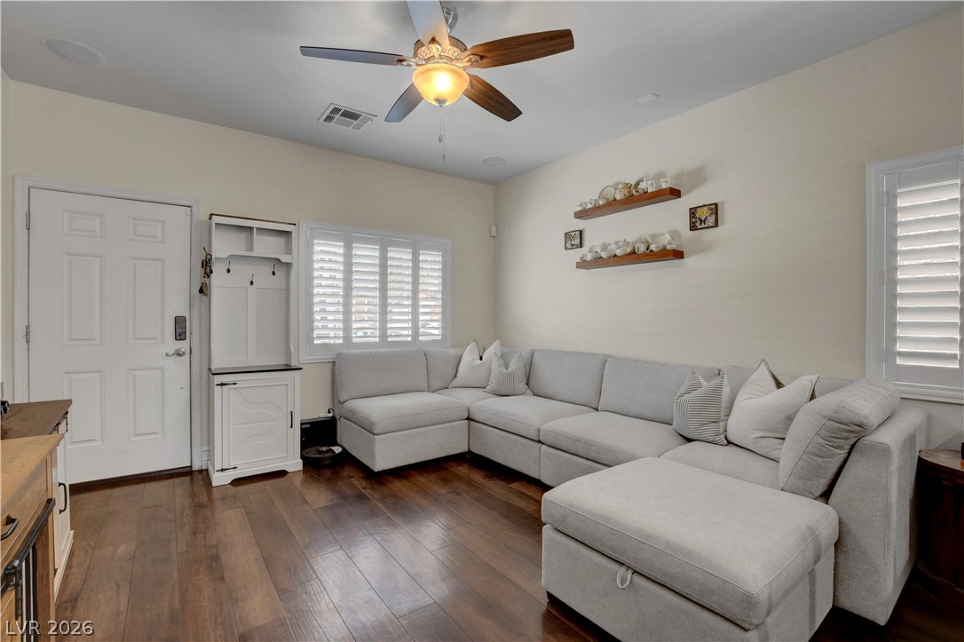 9498 Oro Bullion Street Las Vegas NV 89178