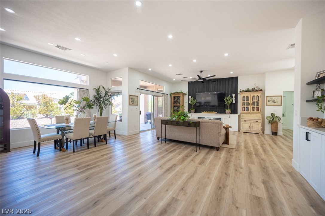 10924 Mill Cove Avenue Las Vegas NV 89134