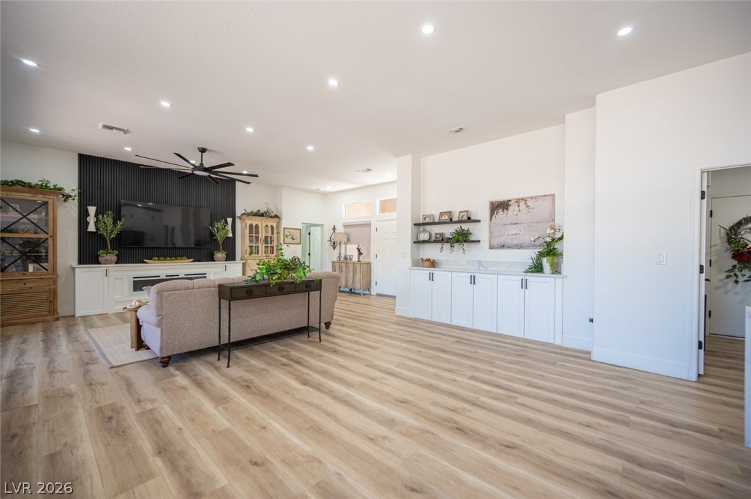 10924 Mill Cove Avenue Las Vegas NV 89134
