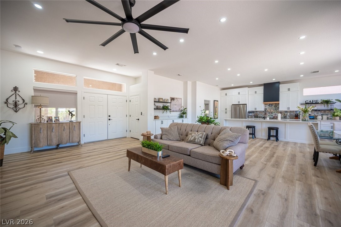 10924 Mill Cove Avenue Las Vegas NV 89134