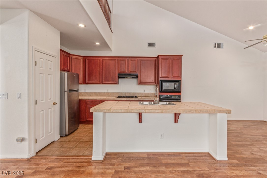 7820 Lonesome Harbor Avenue Las Vegas NV 89131