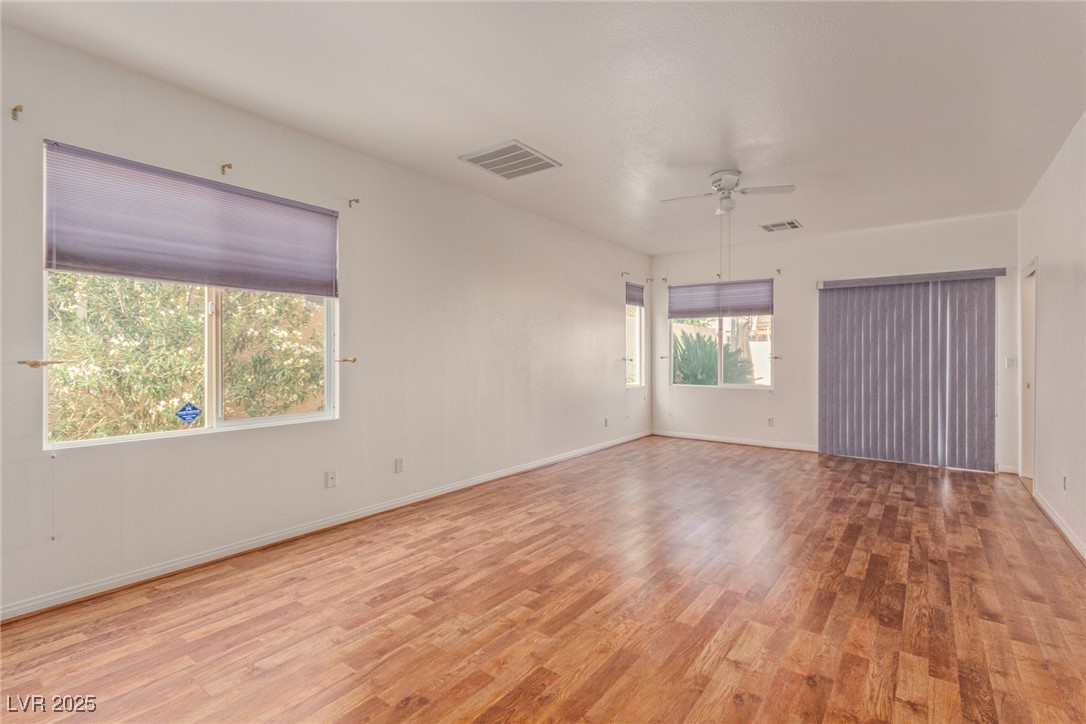 7820 Lonesome Harbor Avenue Las Vegas NV 89131