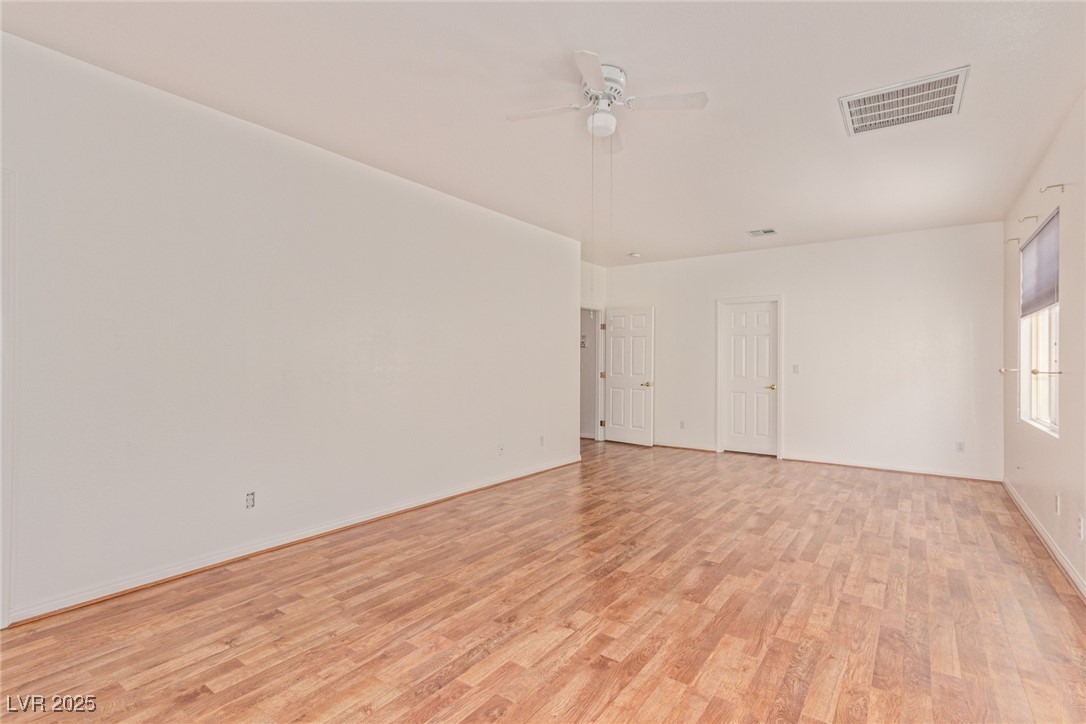 7820 Lonesome Harbor Avenue Las Vegas NV 89131